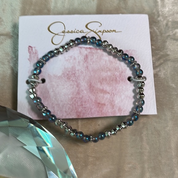 Iridescent and silver Bead stretch bracelet by Jessica Simpson - Picture 4 of 4